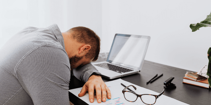 Can Grounding Help Increase Energy Levels? Natural Ways to Reduce Fatigue