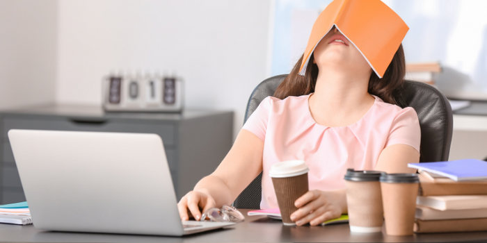 Grounding in Everyday Spaces: How People Are Using Grounding Mats at Home and Work